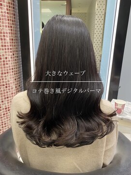 アピッシュ ギンザ(apish ginza) tomo 髪質改善しながら38mmで巻いた風のコテ巻きデジタルパーマ
