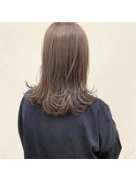 インサイドアウト(IN SIDE OUT+)&nbsp;大人ミディアム / アッシュベージュ 【IN SIDE OUT+】