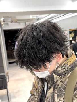 オーバルバイアピッシュ(OVARL by apish) 刈らない縦落ちパーマ/ウザバング/波巻きくるくるパーマ