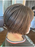 ショートボブ