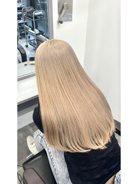 ペレ 栄店(PELE) デザインカラー/レイヤーカット/ウェットヘア/オリーブベージュ