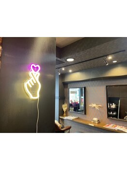 ロングヘアーなどの追加料金が無し！お財布に優しい料金設定でどなたでもずっと通って頂けます。