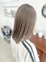 ペイジヘアー(paige hair)&nbsp;ミルクティーベージュミディアム前髪あり