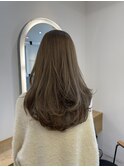レイヤーカット×ミルクティーベージュ