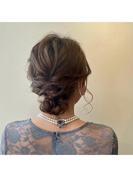 プティ 稲毛(Petit) 『ふんわりシニョン』【稲毛/稲毛駅】