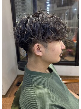 ヘア ライフ ワイレア(HAIR LIFE Wailea) 刈り上げマッシュ×波巻きスパイラル