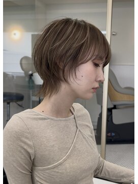 アイドットプラスフェリシア 表参道(i.+FERiCIA.) ショートウルフカット/レイヤーウルフ/顔まわりレイヤーカット