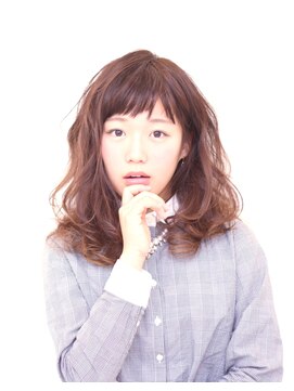 プラウド(proud) ふわミディ 前髪 愛され カール 眉出し ゆるふわ パーマ