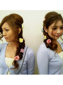 ヘアーメイク ティアラ(Hair make Tiara) フィッシュボーンヘア☆+゜