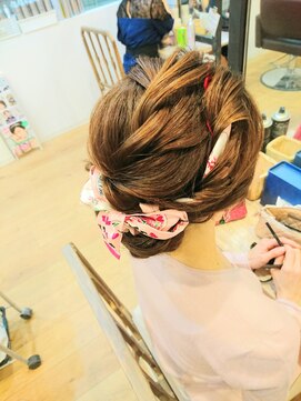 カーサ 祇園四条店(CASA) スカーフアレンジアップ