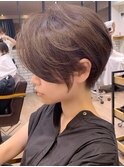30.40代にオススメ×艶ベージュ×丸みのあるくびれショート☆