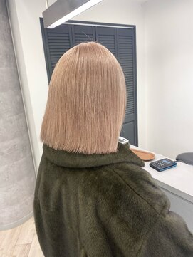 ルーブ トウキョウ(Loob. TOKYO) 韓国風ハイトーンミルクティーボブ【池袋】