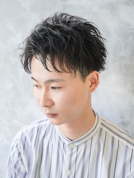 アルファ 新宿(alpha) フェザーパーマ/刈り上げセンターパート/サーフカール[新宿]