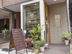 HAIR SALON 四季彩【ヘアサロン シキサイ】