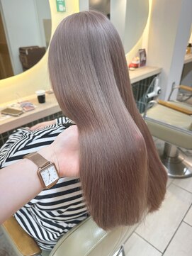 テトラ バイ ネオリーブ 横浜西口店(tetra by neolive) 柔らかいミルクティーベージュ＊*【横浜/横浜駅】