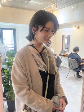 トワ(toi) 切りっぱなしボブ×黒髪【横浜/横浜駅】