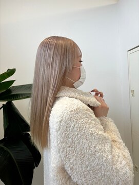 リムヘアーズボウグループ(Rim hairs BEAU group) 滋賀/守山/ホワイトブロンド