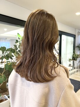 ビュートリアム 神戸(BEAUTRIUM) ベージュカラー/ミルクティーベージュ/グレージュ