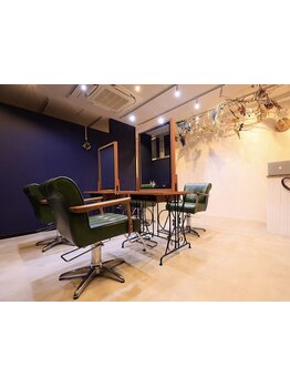 落ち着くインテリアと癒しのメニューで至福のひとときを。心身の疲れを癒す特別な時間をご提供します◎