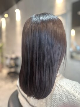 アイル(I'll) 【吹田南吹田】艶々アッシュカラー★