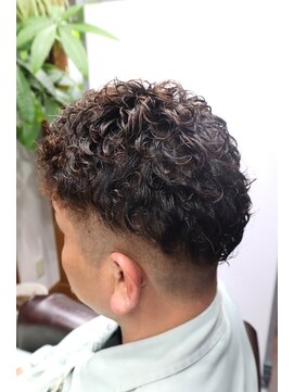 ヘアークリップスファクトリー メンズパーマ