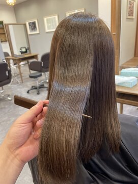 ピース(PEACE) ベージュ系カラー