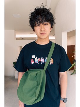 ウィット(wit) メンズのパーマ、直毛の方もやわらかく