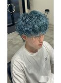 ターコイズブルー×ツイストスパイラルパーマ
