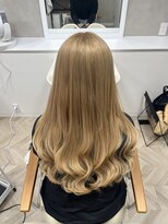 ショールーム(SHOW ROOM)&nbsp;エクステで作るロングヘア
