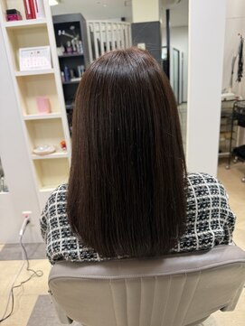 ラム(La.Me) レイヤーカット、顔まわりレイヤー、小顔カット