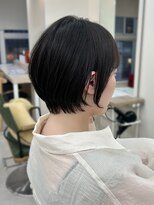 ナビバイケンジ(NaVI by KENJE) 【NaVl/具志堅】のピタッと襟足、こだわり丸みショート♪