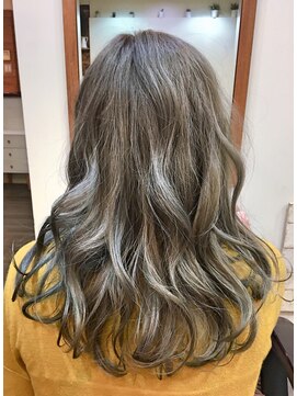 フィックス ヘアー(FIX hair) イルミナカラー!ヌード/春パーマ/カーキグレージュ/大人かわいい