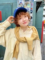 ノラ シブヤ(NORA)&nbsp;オレンジカラー　ウルフカット　ウルフボブ　ワイドバング