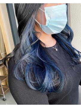 ブランシュ バイ アルティナ(Blanche by artina) インナーカラーブルー[Blanche川崎]