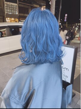 セレーネヘアー オオサカ 心斎橋店(Selene hair OSAKA) ブルー