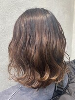 ボンドバイテトテ 三宮元町(BONDbytetote)&nbsp;【BONDnariのサロンスタイル】波巻き×ナチュラルグラデーション