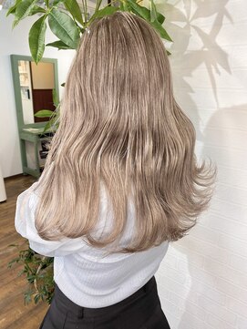 リタヘア(Re:ta Hair) ロイヤルミルクティーブリーチ２～３回【飯田淳平】Re:ta Hair