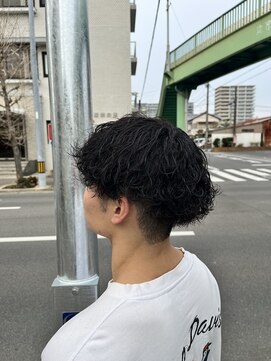 リベルテ(LIBERTE′) 波巻きパーマ