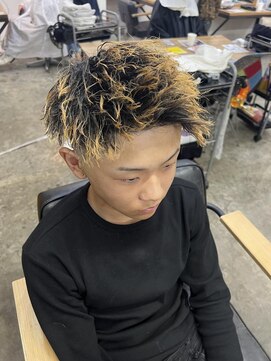 エルオム(EL.HOMME) 【TAKASHI】ブリーチにパーマ