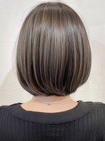 ネックス 表参道本店(nex)&nbsp;デザインカラーレイヤーカットウェットヘアオリーブベージュ白髪