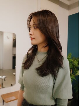 ヨー(Yoh-) 【レイヤーカット/星亘祐】ロング/秋カラー