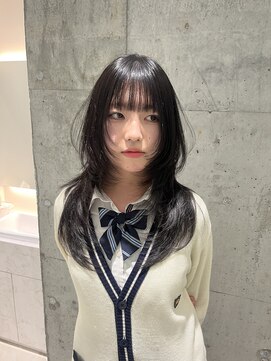 ロンドルピナス 小倉(Lond Lupinus) ブルーブラック/ワイドバング/美髪のススメ/外ハネボブ/北九州