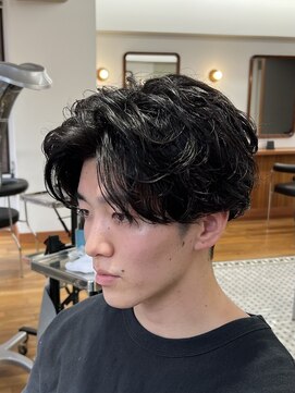 ザデイトウキョウ 表参道 青山(THE DAY TOKYO) MEN’S/サーフカール/刈り上げセンターパート/表参道駅/青山