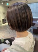ショートボブ