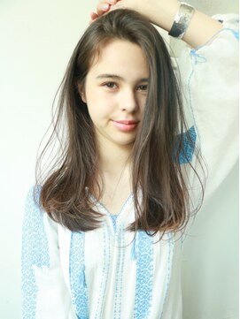 ローブ アオヤマ(LOAVE AOYAMA) 【 LOAVE 】外国人風  / ７０年代風　ヌディーアッシュロング