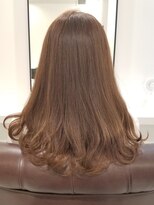 インビテーション(invitation) 光に透けるシアベージュ