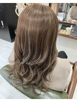 ラルゴ(Largo) ロングヘア