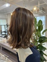 ニィ(2iee.)&nbsp;ハイライトカラー