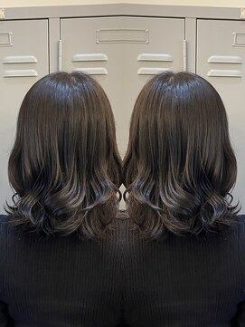 プレシャスバイプロデュース(precious by Produce) 艶オリーブグレージュ[町田／町田駅/町田駅前店/学割U24/JR町田]