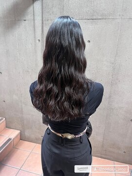 ジェノ(JENO by apish) 黒髪/グレーベージュ/レイヤーロング/前髪パーマ